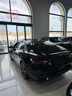 هیوندای ئەلەنترا